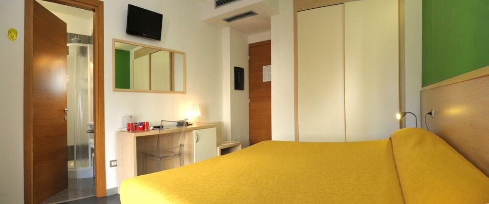 Eco Hotel Cleofe Caorle Exterior foto